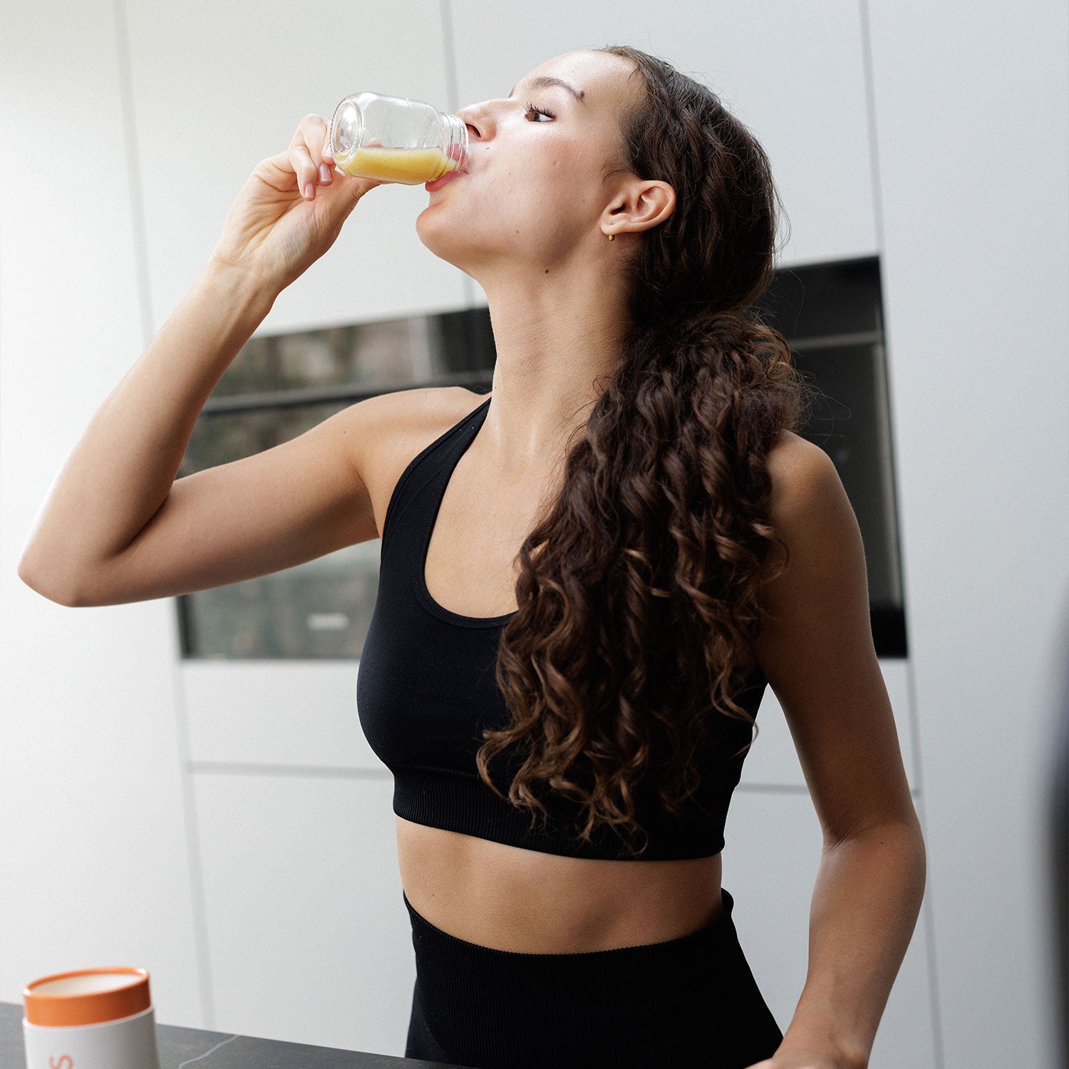 Scoop-Shake-Shot-Zo-Gebruik-je-Bioshots.jpg
